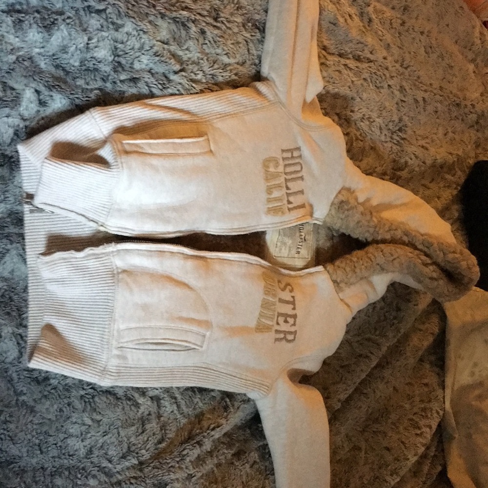 Hollister hoodie